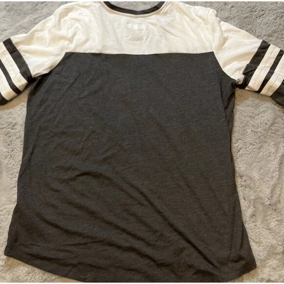 NFL Team Apparel Women’s Raiders 3/4 Sleeve Shirt Size V-Neck Small S new - Picture 10 of 10